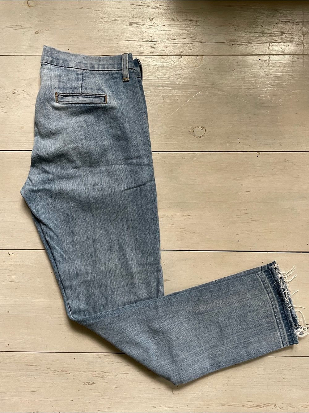 Hudson Women’s Jeans Jamie Slim Chino Light Wash Frayed Hem Size 26 Made in USA